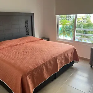 beautiful-condo-in-cancun-dreams-lagoon.quintano-roohotels.com/